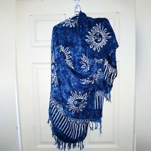 Truva Scarves Blue/White